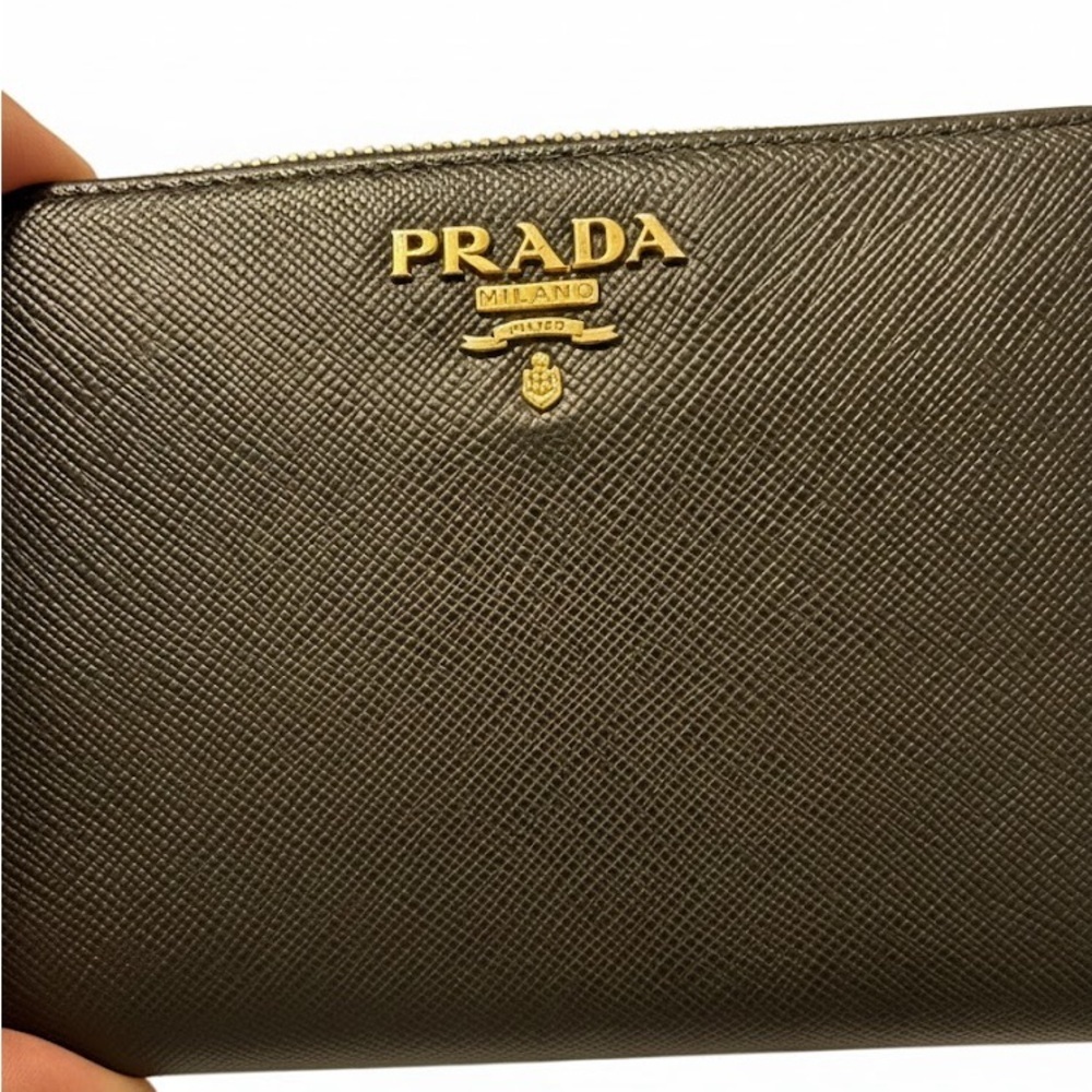 Prada Saffiano Leather Zip Wallet Black Nero - Picture 9 of 10